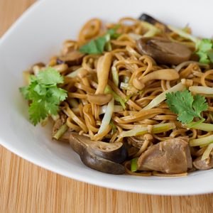 Fried Ee Fu Noodles With Mushroom 干炒伊面
