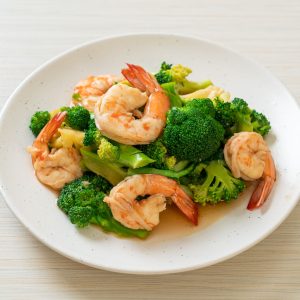 brocolli with stir fried prawn ⻄兰花炒虾球