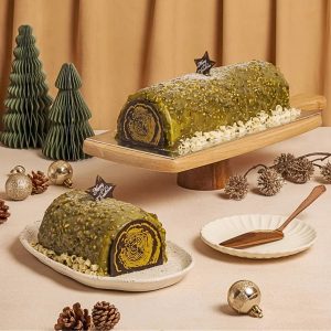 Pistachio Raspberry Log Cake 2